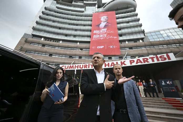 CHP'nin şaibeli kurultay davası 24 Ekim’e ertelendi