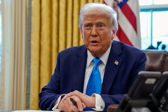 Trump Kanada'ya %35 ek gümrük vergisi getirdi