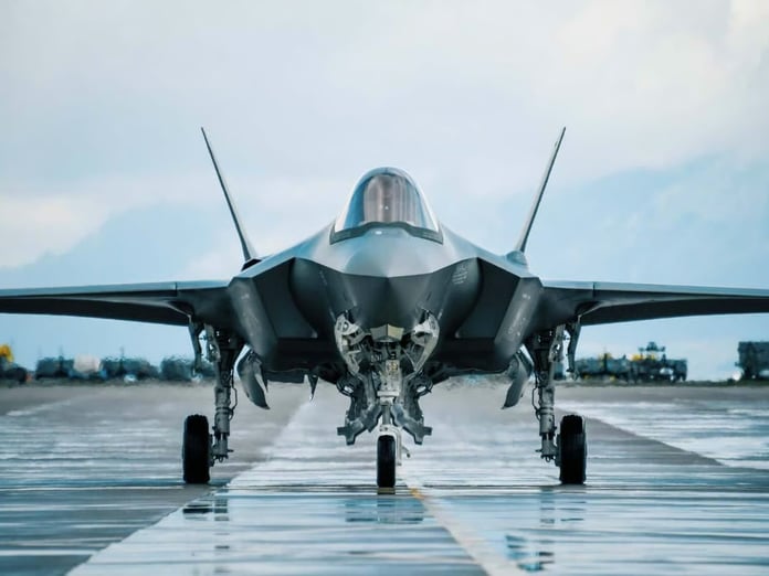 KLM, Hollanda Hava Kuvvetleri'ne F-35 pilotları sağlayacak