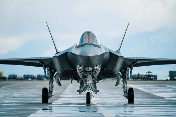 KLM, Hollanda Hava Kuvvetleri'ne F-35 pilotları sağlayacak