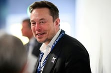 Tesla xAI ve SpaceX’teki yükselişle Musk’ın serveti rekor seviyeye ulaştı