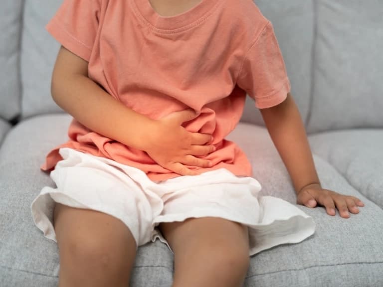 Çocuklarda gastrit ve reflü belirtileri