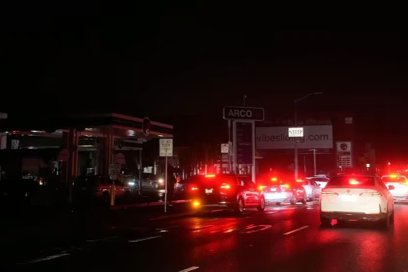San Francisco’da geniş çaplı elektrik kesintisi