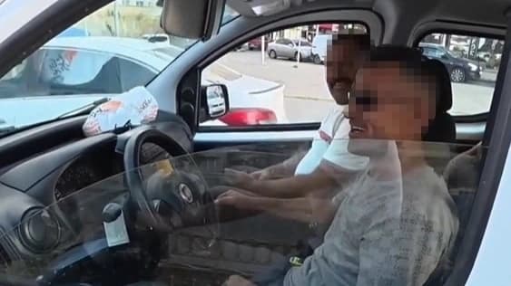 Sürücüler arasındaki tartışma bu kez tebessümle sona erdi

