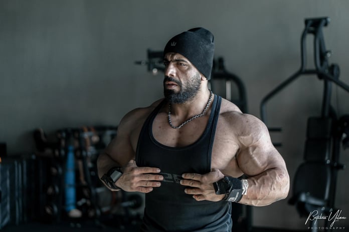 Milli sporcuya iş yerinde saldırı