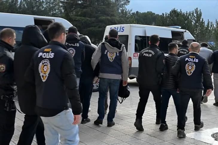17 ilde dev dolandırıcılık operasyonu: 985 milyon liralık vurgun yapan 503 şüpheli yakalandı