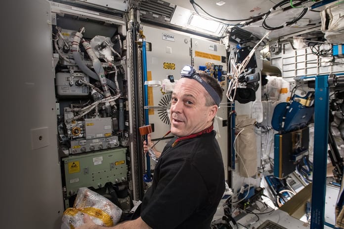 Uzayda oksijen üretiminde devrim: Kabarcıklar mıknatısla ayrılacak