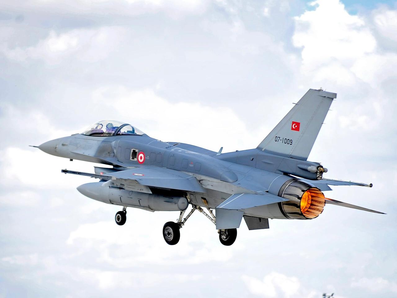 F-16 EDPOD, radar testlerini başarıyla geçti