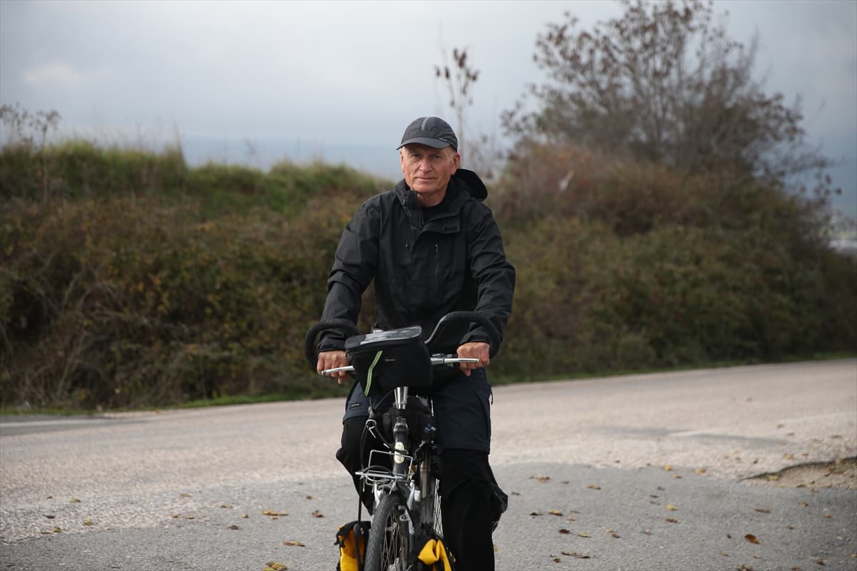 Umre için pedal çevirdi: 3 bin 450 kilometre yol gitti 