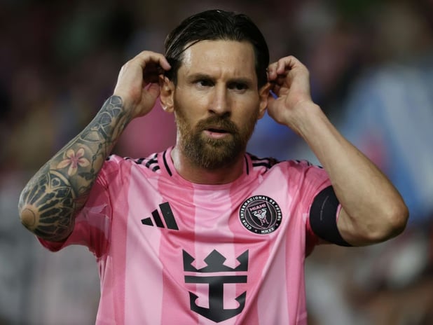 Galatasaray Başkanı Dursun Özbek'ten Lionel Messi iddialarına yanıt