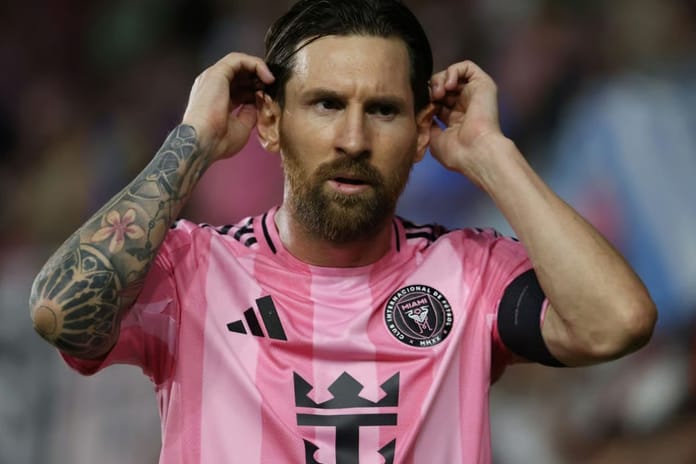 Galatasaray Başkanı Dursun Özbek'ten Lionel Messi iddialarına yanıt