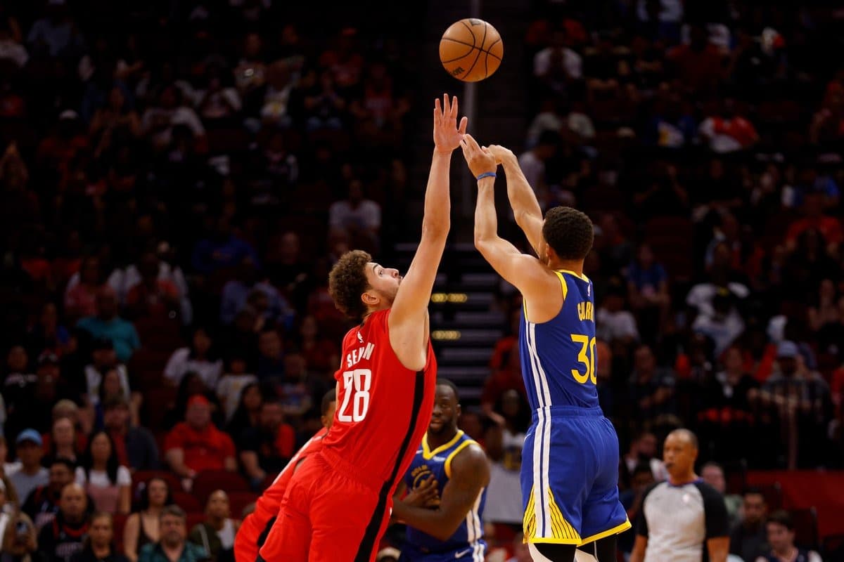 Alperen Şengün'ün rakibi Stephen Curry