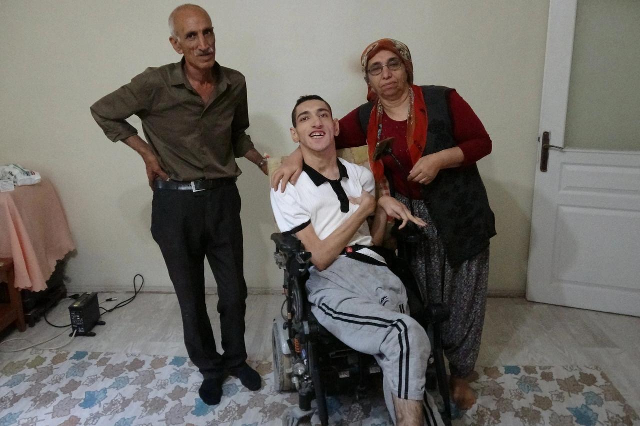 Yüzde 95 engelli Osman’dan azmi!