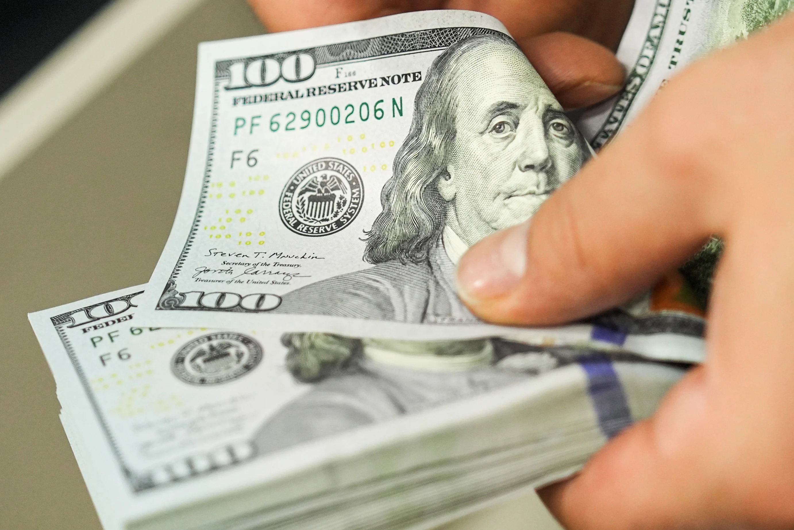 ABD doları son 50 yılın en dip seviyesinde 