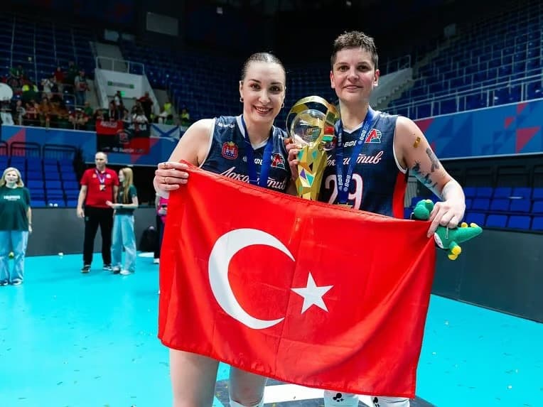 Ebrar Karakurt'un Rusya zaferi: MVP Ebrar'dan çifte kupa