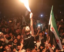 Japonya Suriye'ye yaptırımları kısmen kaldırdı