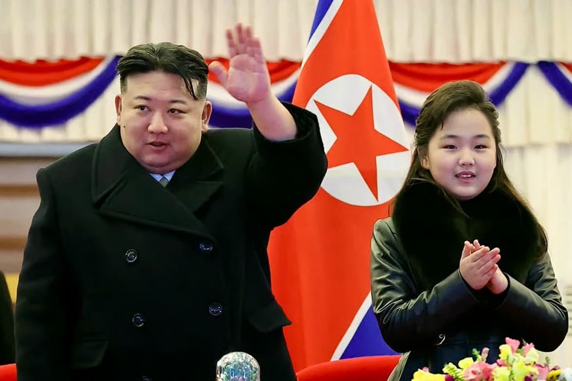 Kim Jong-un'un kızı resmen halef!
