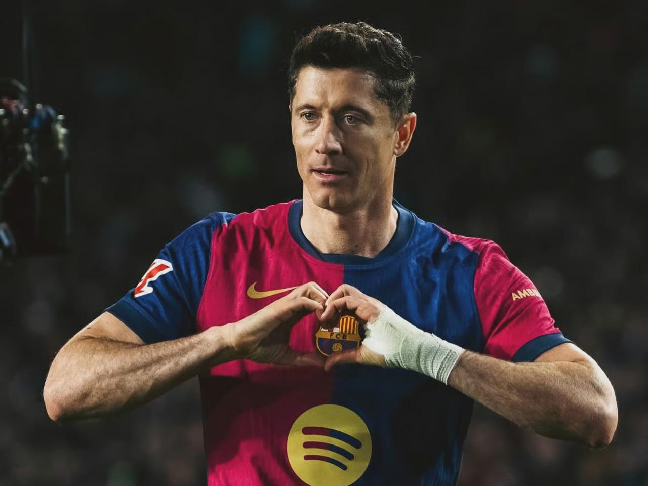 Fenerbahçe'den Lewandowski görüşmesi