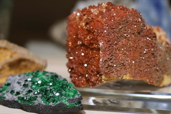 Kaçak değerli taş ve pırlanta ticaretine dev operasyon: 35 gözaltı