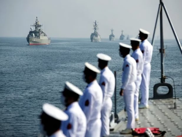 İran'dan stratejik tehdit: Hürmüz Boğazı'nı kapatmayı düşünüyoruz