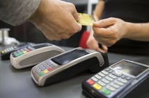 Dolandırıcılığa karşı yeni önlem: 22.00-06.00 arası kimliksiz avans yok!