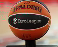 EuroLeague'de çift mesai: Son şampiyon Fenerbahçe, Dubai Basketbol'u ağırlıyor; Avrupa'da 879. maçına çıkacak Anadolu Efes Yunanistan'da