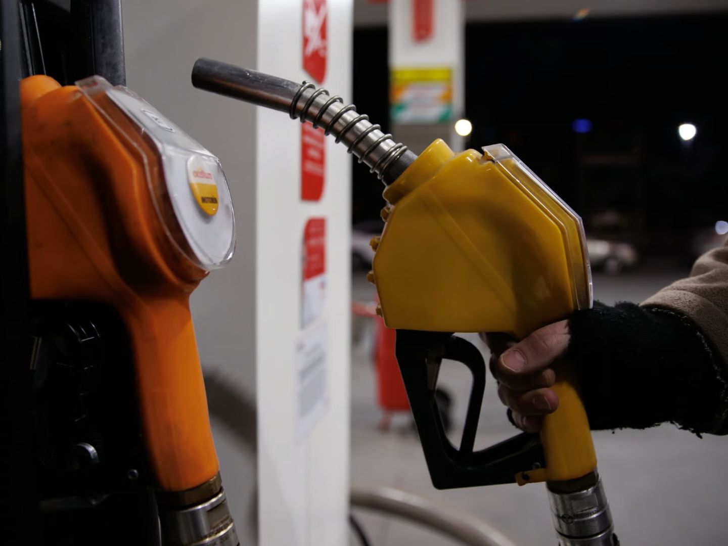 Akaryakıt fiyatları 16 Haziran | Bugün benzin-motorin(mazot) ne kadar, litresi kaç TL, zam-indirim var mı?
