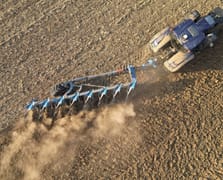 Akdenizli çiftçiler yangınlar, kuraklık ve yükselen maliyetlerle mücadele ediyor