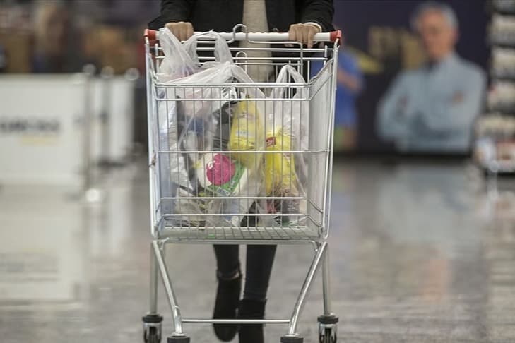 Enflasyon düşmeye devam ediyor: Yıllık enflasyon 33,52 oldu
