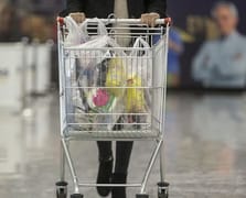 Enflasyon düşmeye devam ediyor: Yıllık enflasyon 33,52 oldu