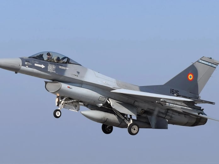 Romanya, Norveç’ten iki adet daha F-16 savaş uçağı teslim aldı