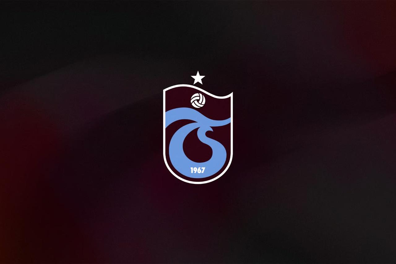Trabzonspor, 4 futbolcuyu kadrosuna kattı