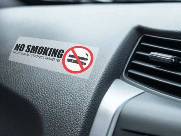 İngiltere özel araçlarda sigara kullanımını yasaklamaya hazırlanıyor