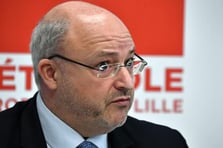 Lille'de yolsuzluktan hüküm giyen Belediye Başkanı görevden uzaklaştırıldı