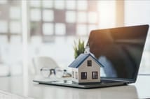 Ev sahipleri dikkat! Turizm konutlarında tanıtım kuralları sıkılaştırıldı