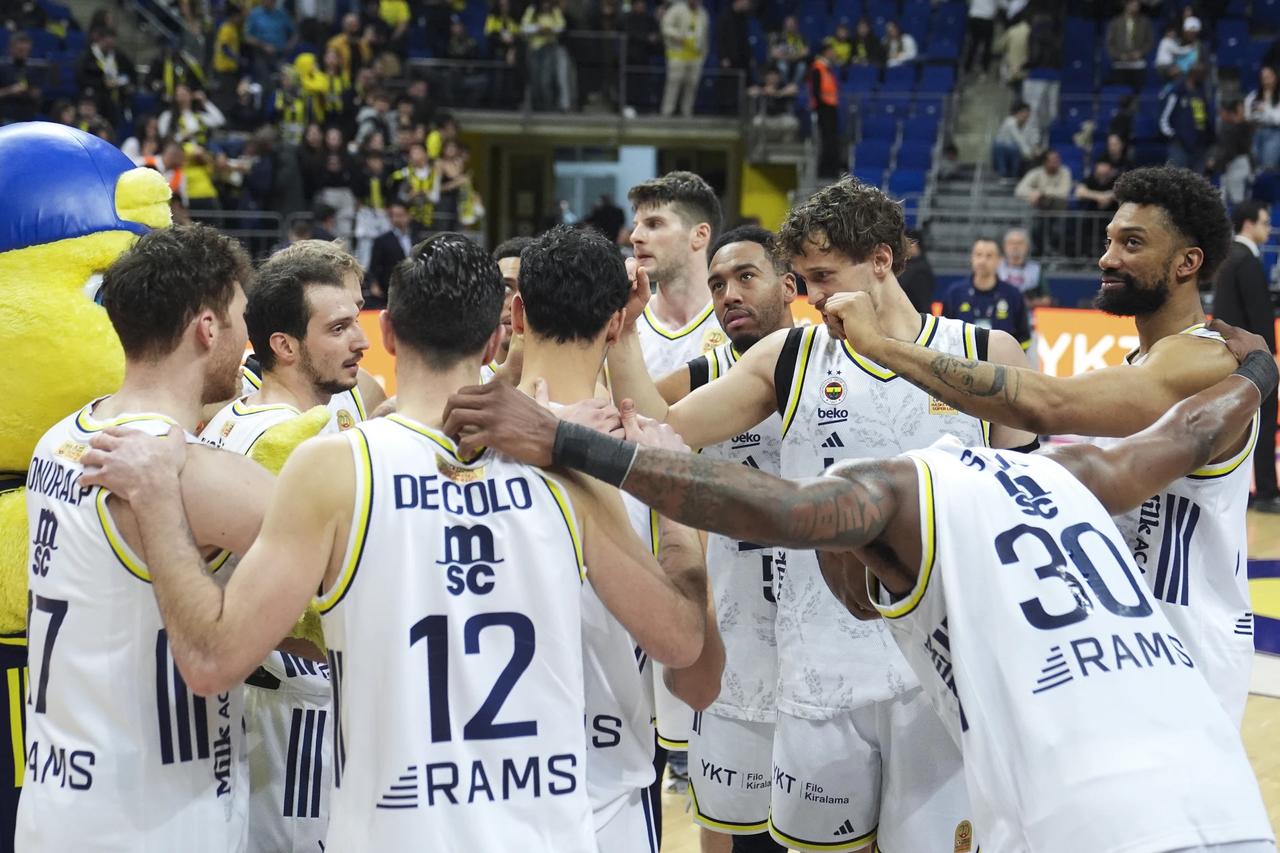 Fenerbahçe saha avantajı peşinde