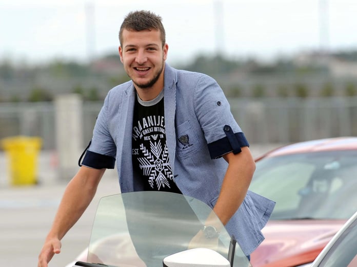 Batuhan Karadeniz kimdir? Batuhan Karadeniz kaç yaşında, nereli, hangi takımlarda oynadı?