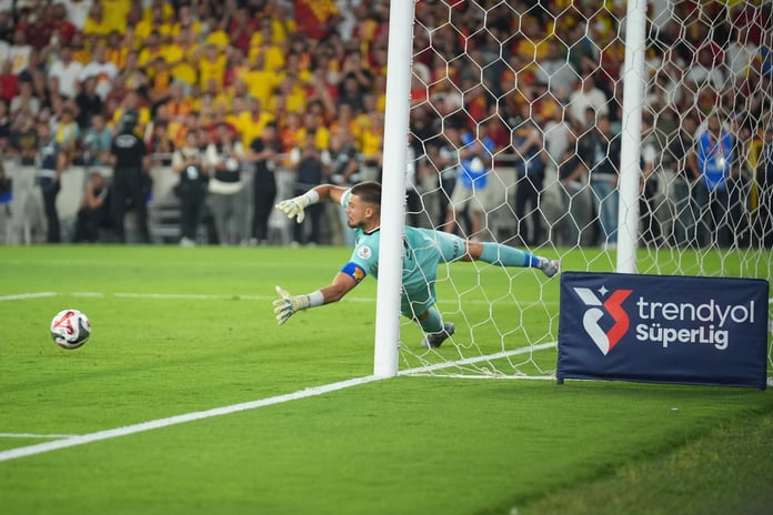 Hakemler 40 kez beyaz noktayı gösterdi: Süper Lig’de ilk yarının penaltı bilançosu