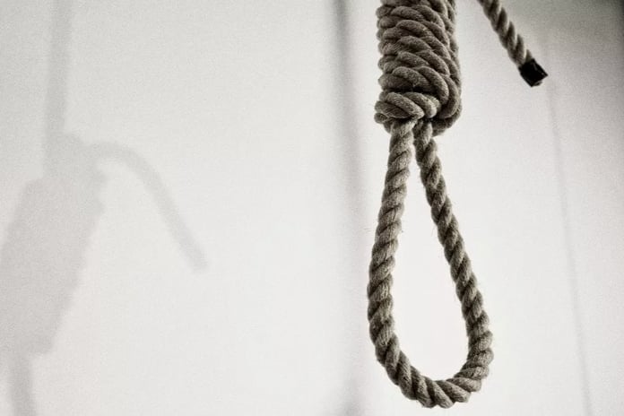 İran çocuk istismarcısı katilin idam edildiğini duyurdu