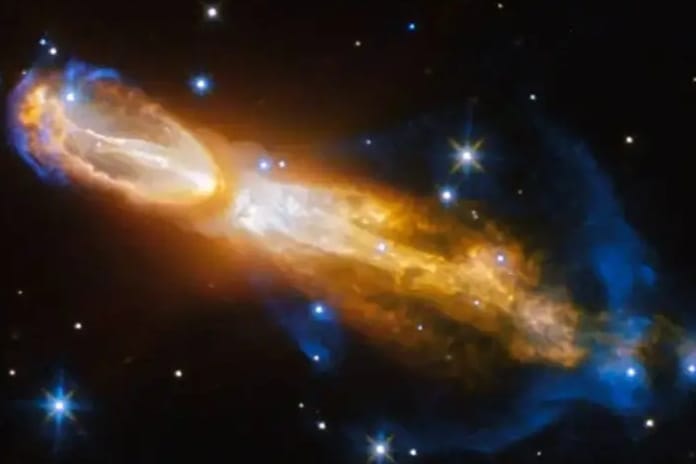 Hubble Uzay Teleskobu bir yıldızın ölüm anını görüntüledi
