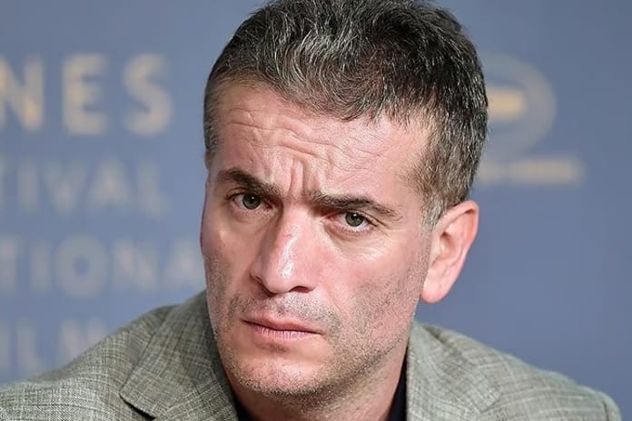 Murat Cemcir sağlık durumu nasıl? Ünlü oyuncu Murat Cemcir neden hastaneye kaldırıldı, rahatsızlığı nedir?