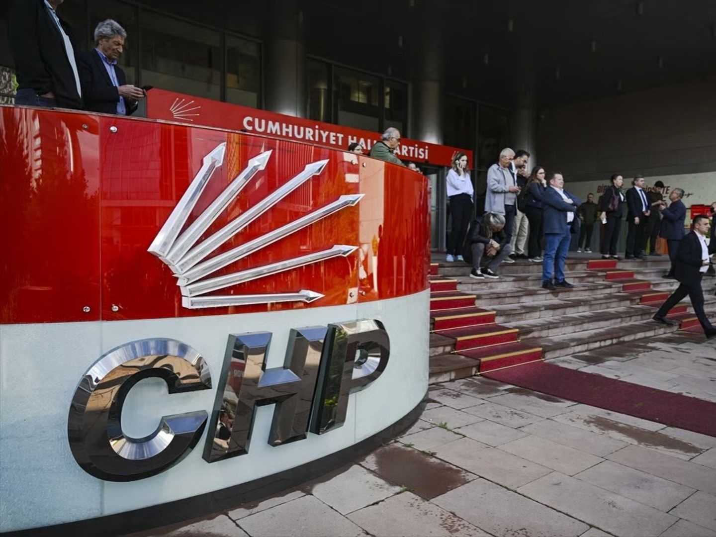 Son dakika... YSK'dan flaş CHP kararı: 'Mutlak butlan' itirazı reddedildi!