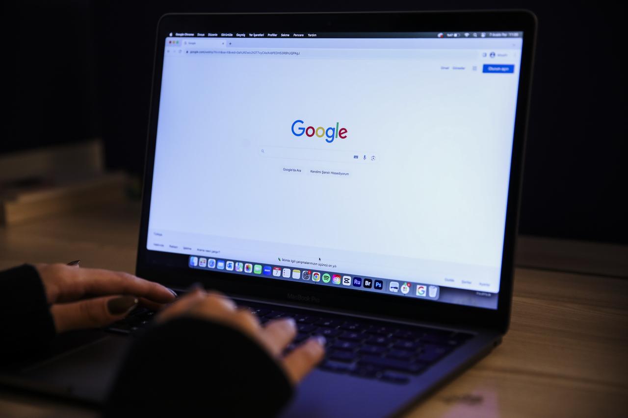 Google'ın 27. doğum günü doodle'la kutlandı