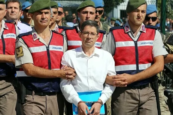 15 Temmuz'un kilit ismi Kemal Batmaz'ın Fetullah Gülen ile görüntüsü ortaya çıktı