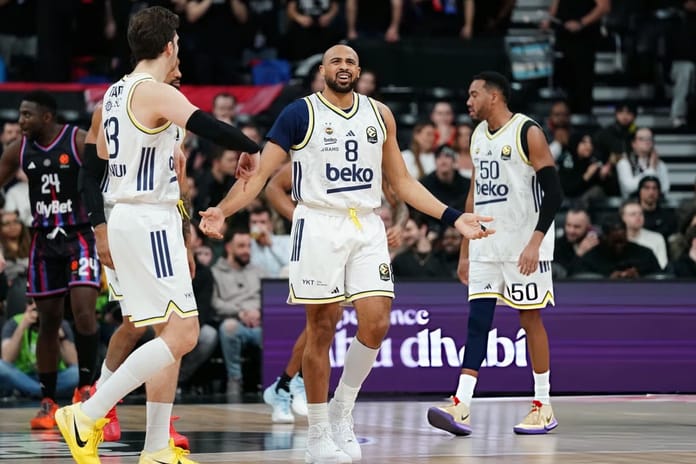 EuroLeague’de seri 6 maça çıktı: Fenerbahçe Paris’i devirdi
