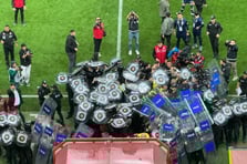 Galatasaray-Fenerbahçe derbisi sonrası darp olayında kritik gelişme: Oosterwolde'ye zorla getirme kararı, Müldür tanık olarak çağrılıyor