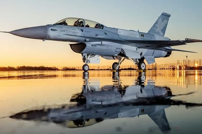 Polonya, F-16 filosu için 3,8 milyar dolarlık modernizasyon anlaşması imzaladı