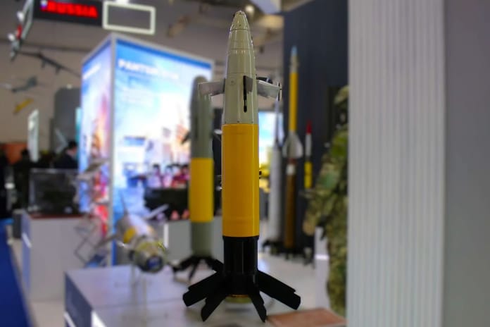 Rusya Krasnopol-M2 güdümlü topçu mühimmatı üretimini on kat artırdı