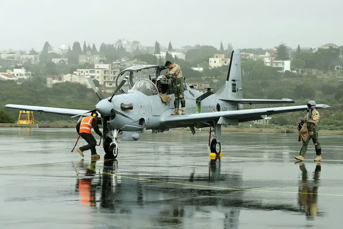Filipinler’den A-29 Super Tucano takviyesi