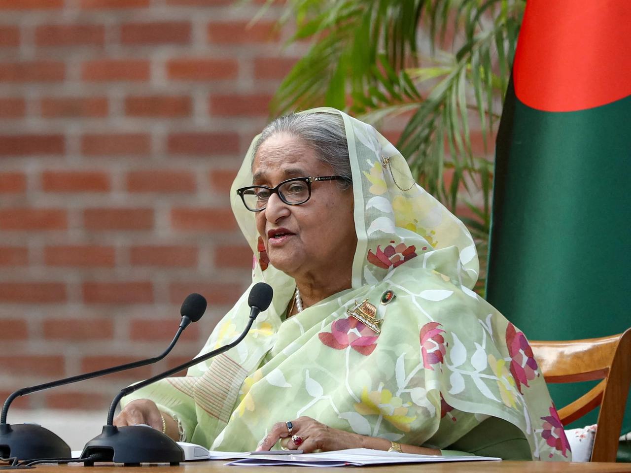 Bangladeş'te eski Başbakan idam cezası aldı